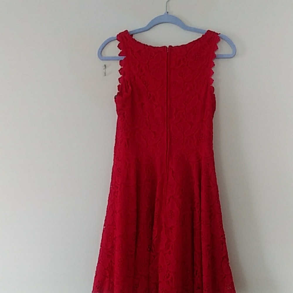 Dress - Picture 2 of 4